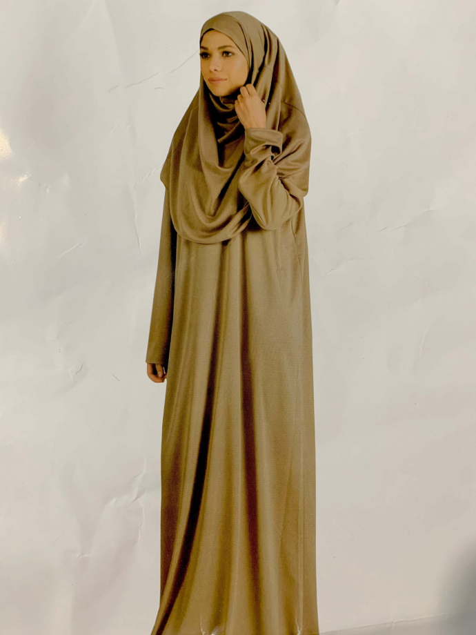 Robe de prière en soie de médine avec voile intégré